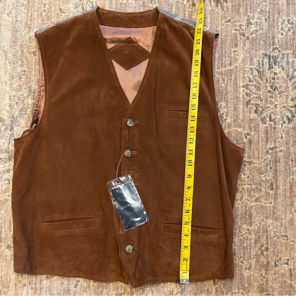 NWT Austin Reed Men’s Vest Size Medium